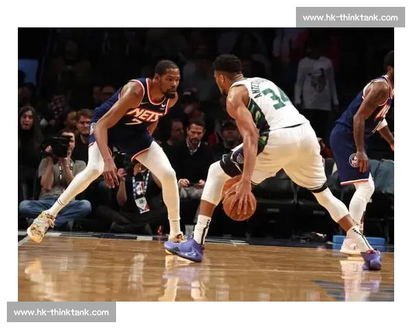 雄鹿对决篮网直播焦点战字母哥杜兰特巅峰碰撞全程直击东部强强对话